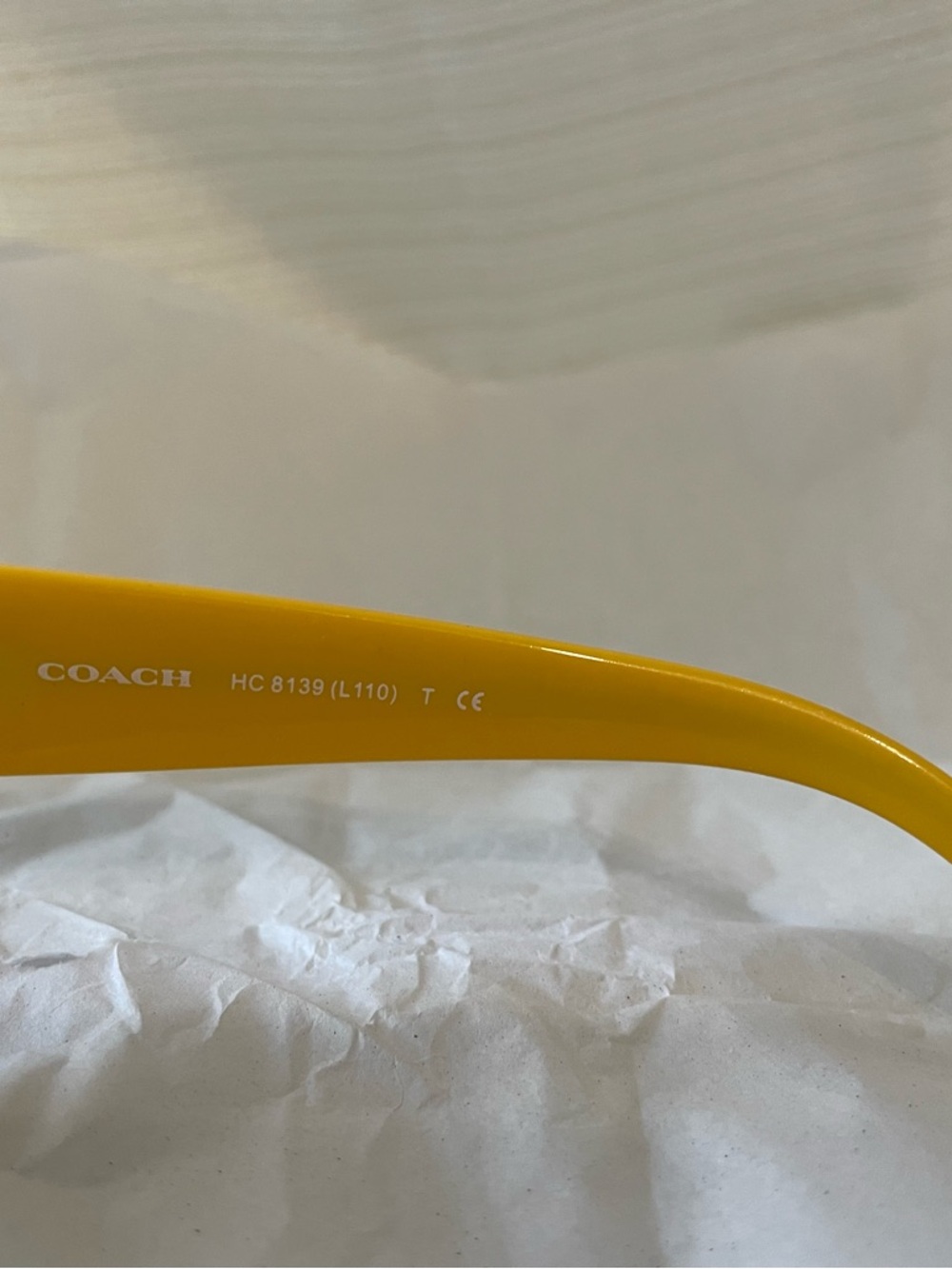 Coach Signature Spray Sunglasses Tokyo Tortoise/Yellow EUC $185 Retail - Picture 10 of 17